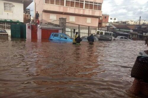 Article : Une heure de pluie et Antananarivo est sous les eaux